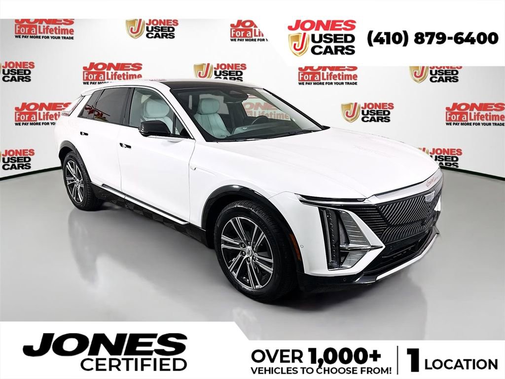 Used 2024 Cadillac Lyriq Luxury AWD/4WD image 1