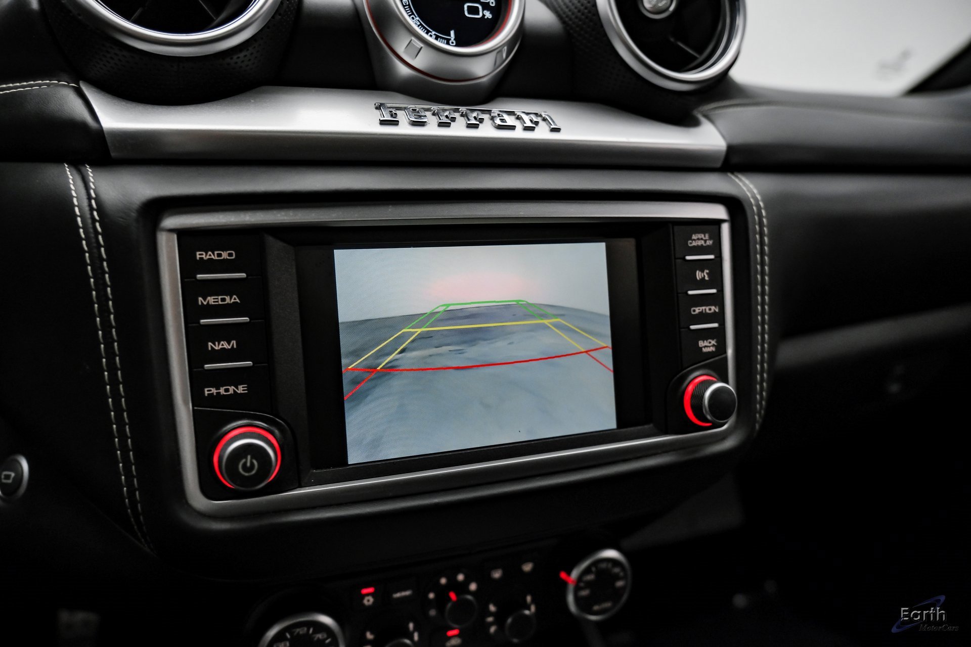 Used 2016 Ferrari California T image 59