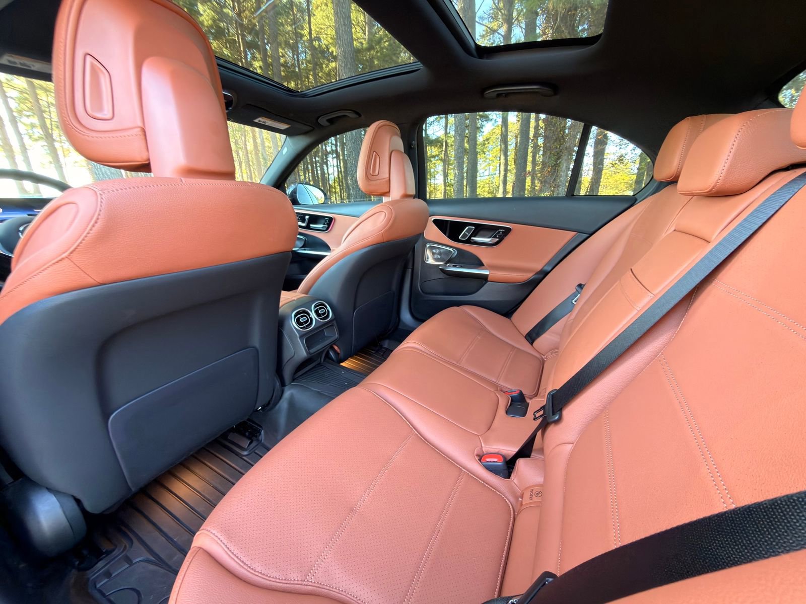 Certified 2024 Mercedes-Benz C 300 Sedan image 15