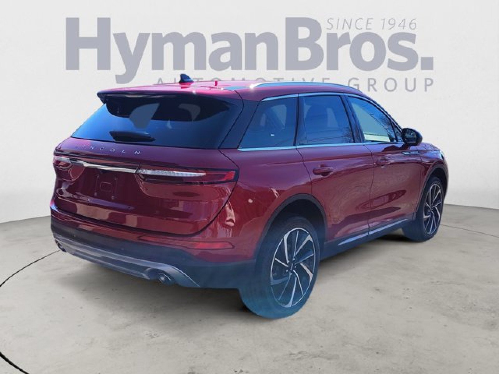 Used 2023 Lincoln Corsair Reserve w/ Rear Removable Package Tray AWD/4WD image 3