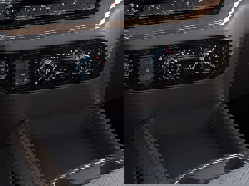 New 2026 GMC Sierra 2500 SLT w/ SLT Convenience Package image 23