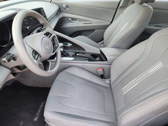 Used 2023 Hyundai Elantra SEL FWD image 10