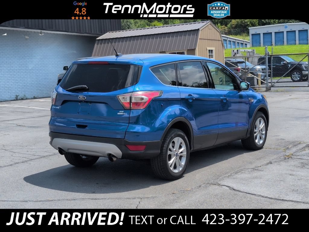Used 2017 Ford Escape SE AWD/4WD image 5