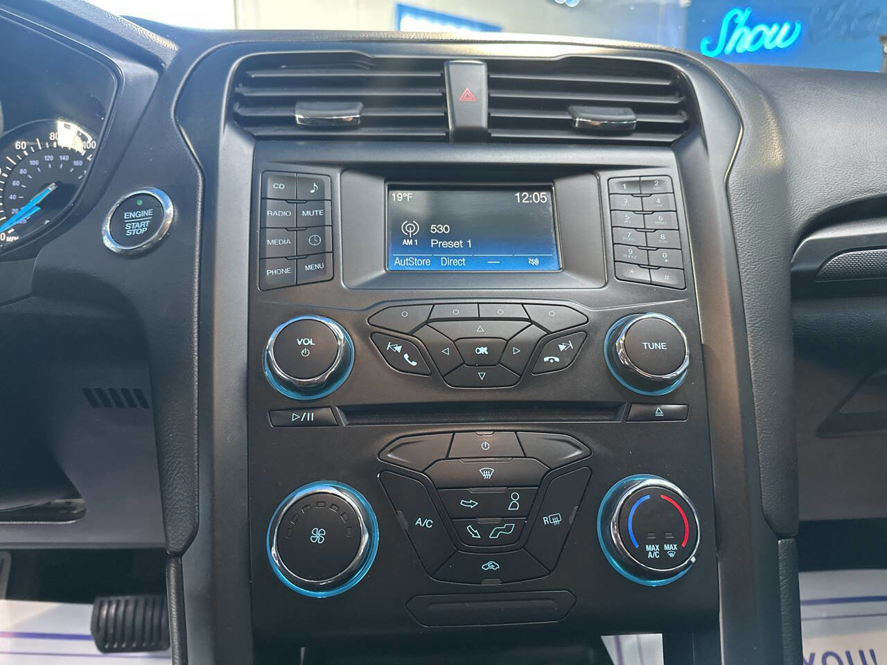 Used 2018 Ford Fusion S w/ Equipment Group 101A image 25