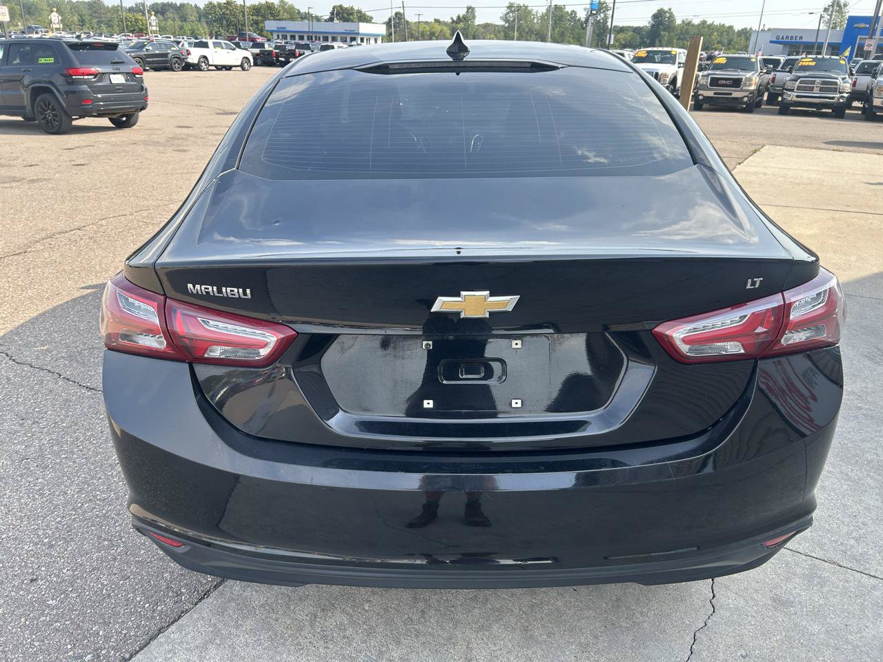 Used 2020 Chevrolet Malibu LT FWD image 6