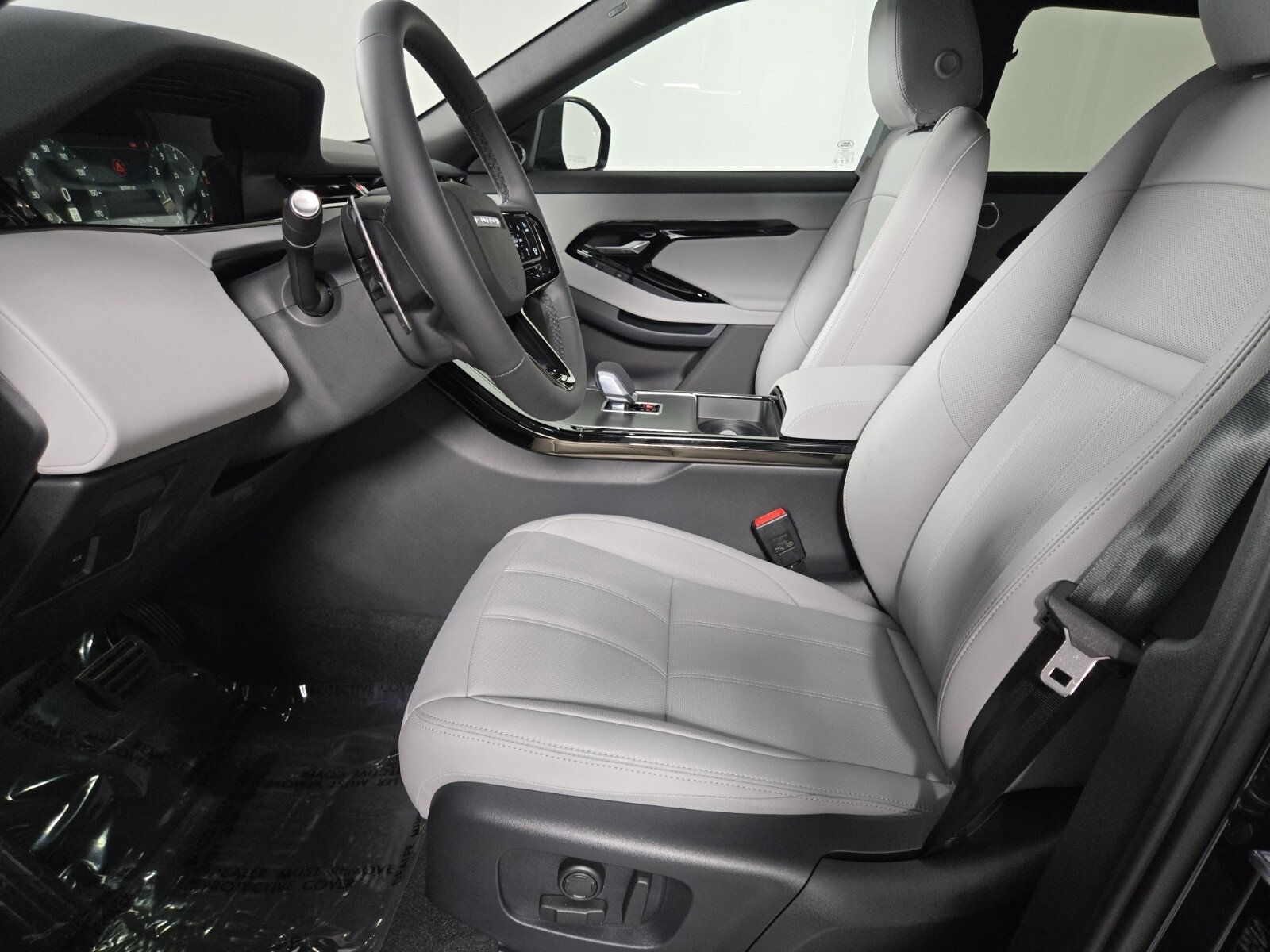 New 2026 Land Rover Range Rover Evoque S image 12