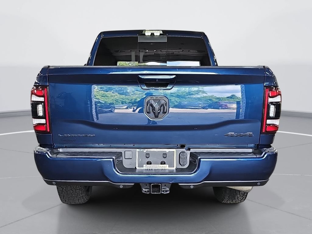 Used 2022 RAM 2500 Limited w/ Night Edition AWD/4WD image 5