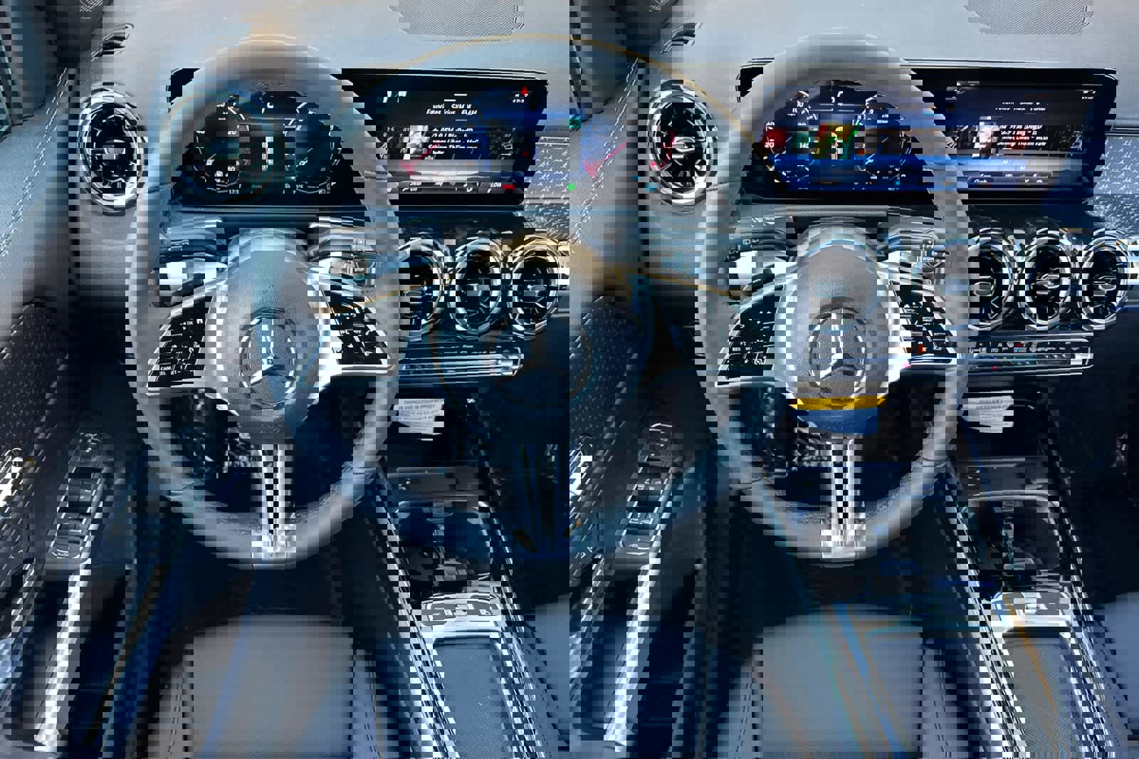 New 2026 Mercedes-Benz GLB 250 image 13