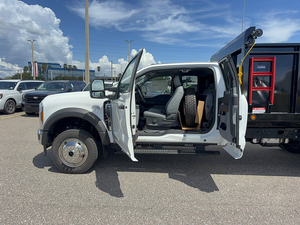 New 2026 Ford F550 4x4 Supercab Super Duty image 16