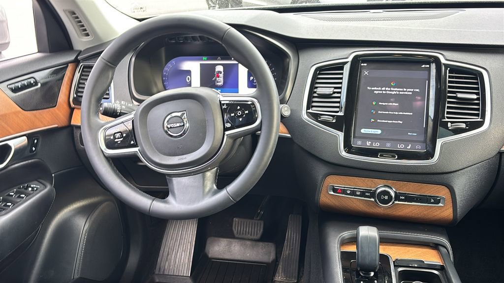 Certified 2023 Volvo XC90 B6 Plus w/ Protection Package Premier image 7