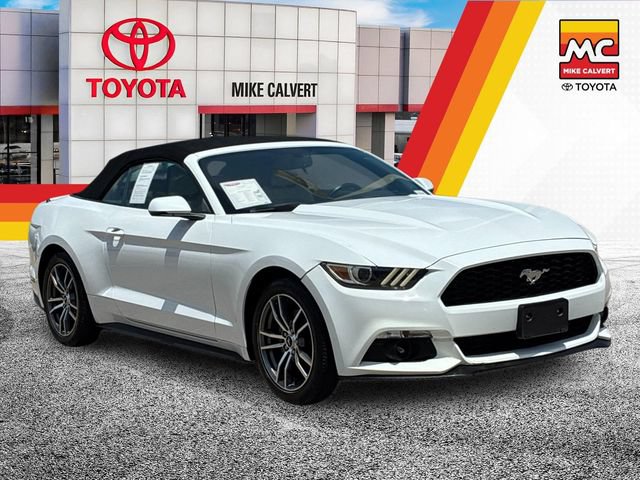 Used 2017 Ford Mustang Premium RWD image 7