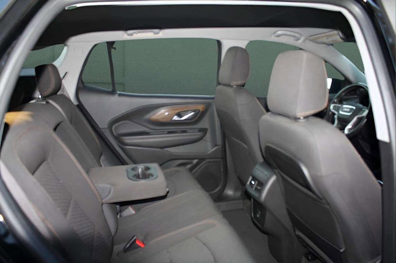 Used 2018 GMC Terrain SLE w/ Driver Convenience Package image 23