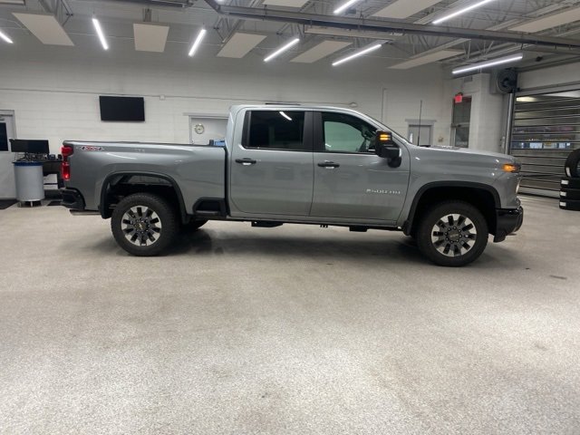 New 2026 Chevrolet Silverado 2500 Custom image 4