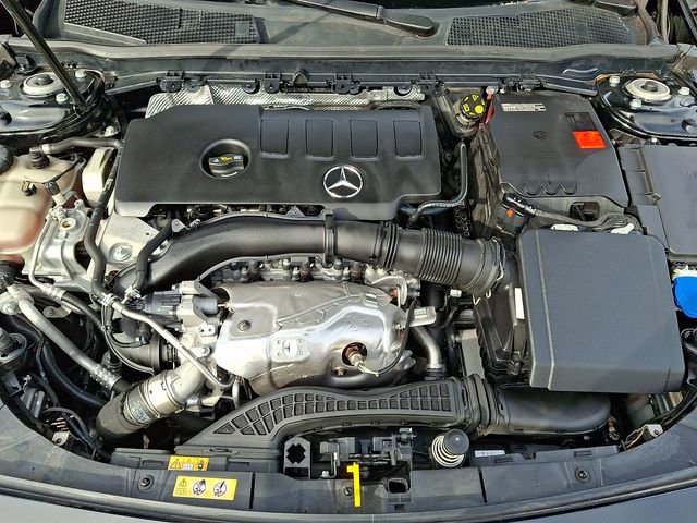 Used 2022 Mercedes-Benz A 220 image 32