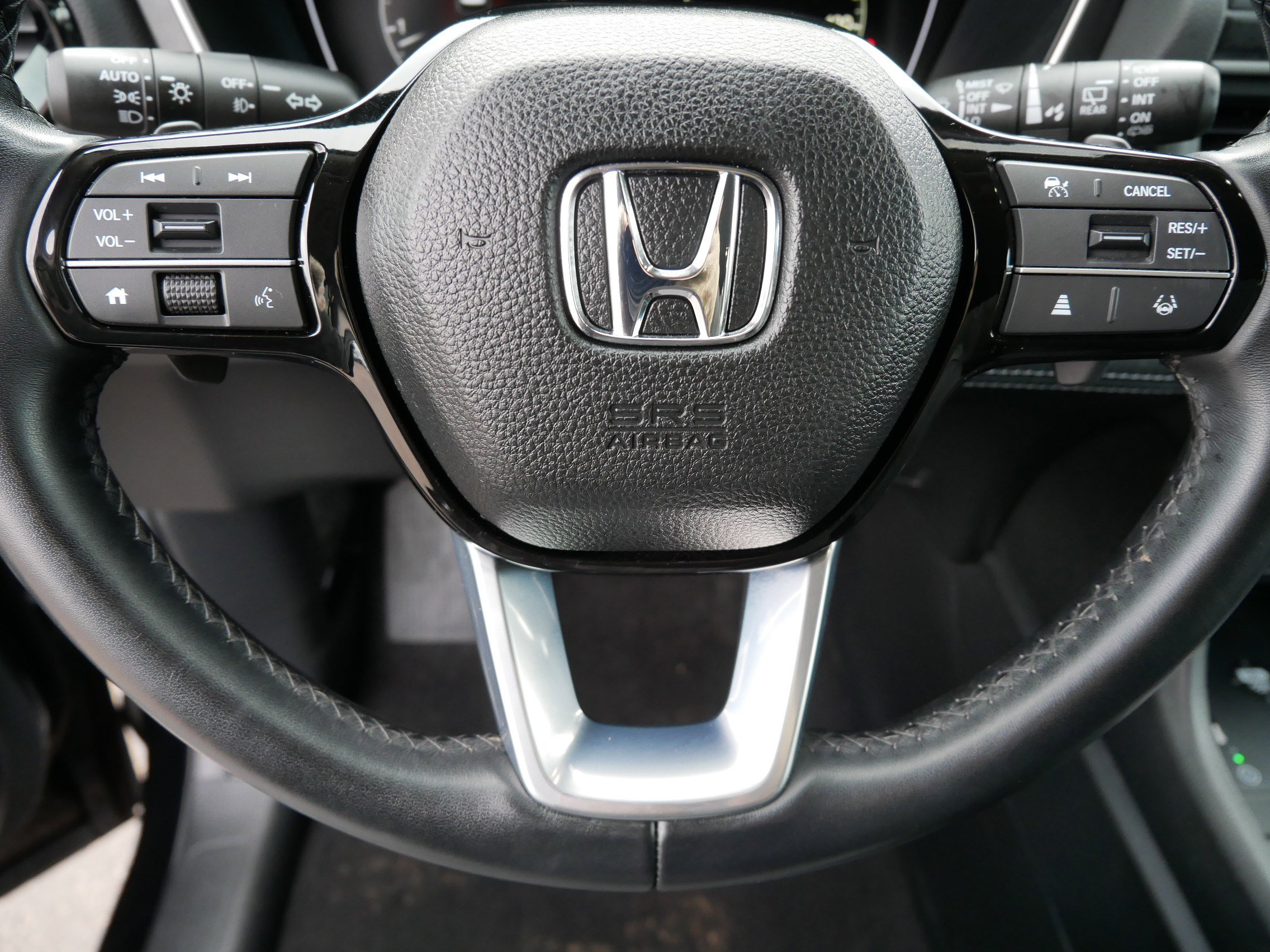 Used 2024 Honda Pilot EX-L image 25