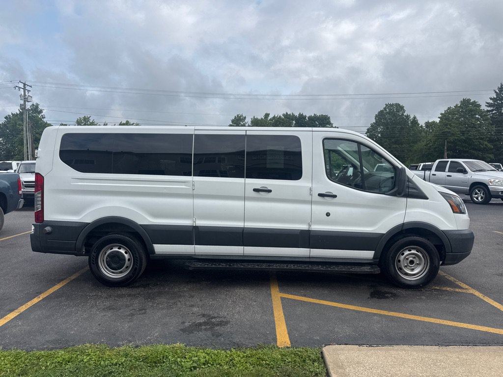Used 2018 Ford Transit 350 XL RWD image 5