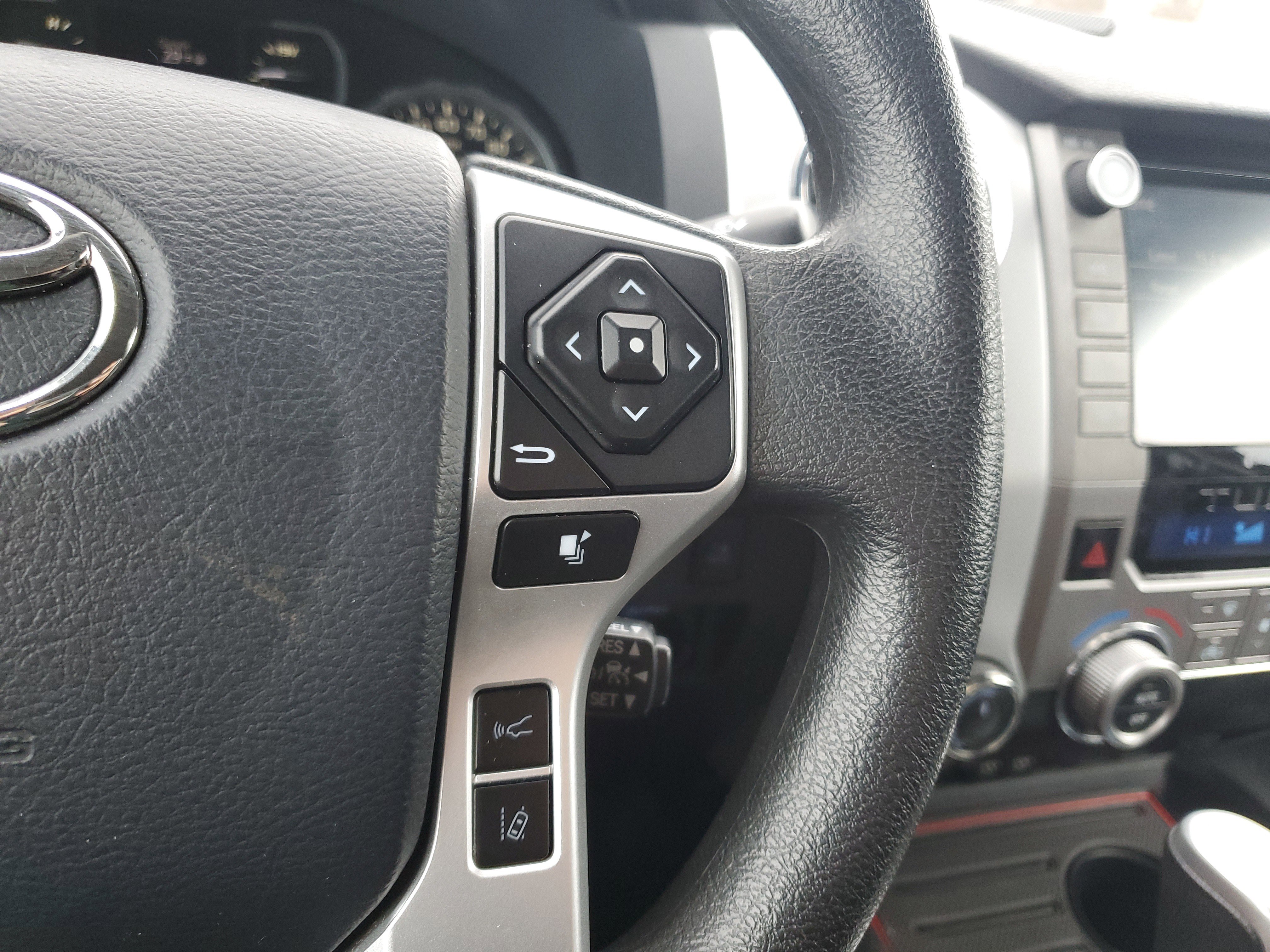 Used 2020 Toyota Tundra SR5 image 18