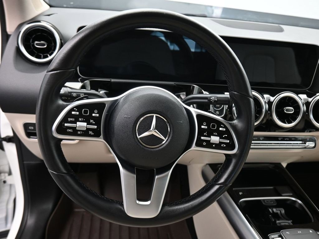 Used 2021 Mercedes-Benz GLA 250 4MATIC image 15