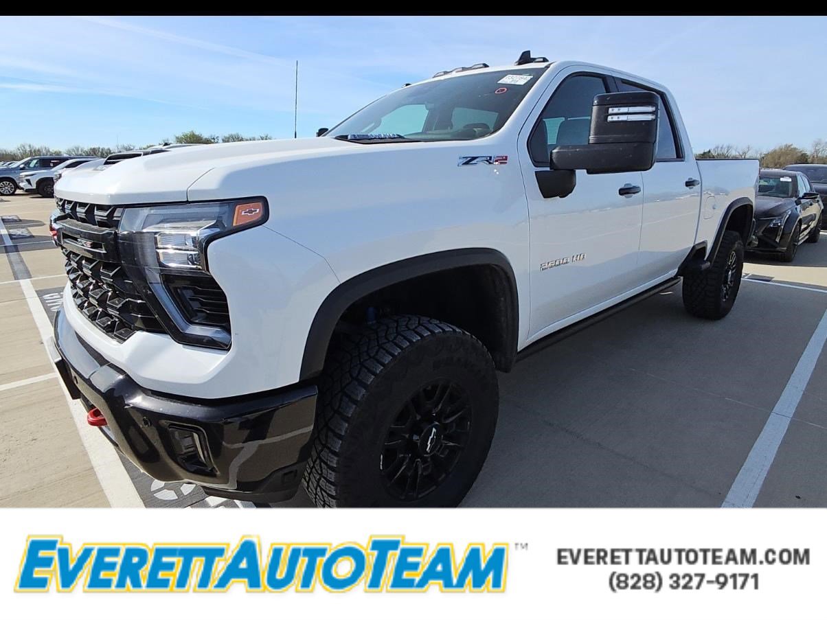 Used 2025 Chevrolet Silverado 2500 ZR2 w/ Technology Package image 1
