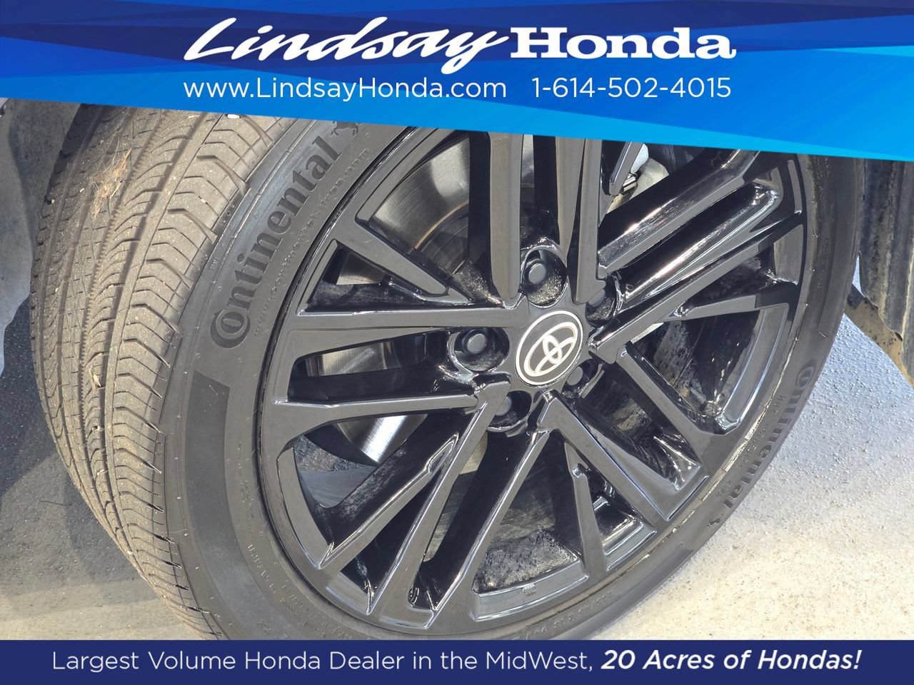 Used 2026 Toyota Camry SE FWD image 25