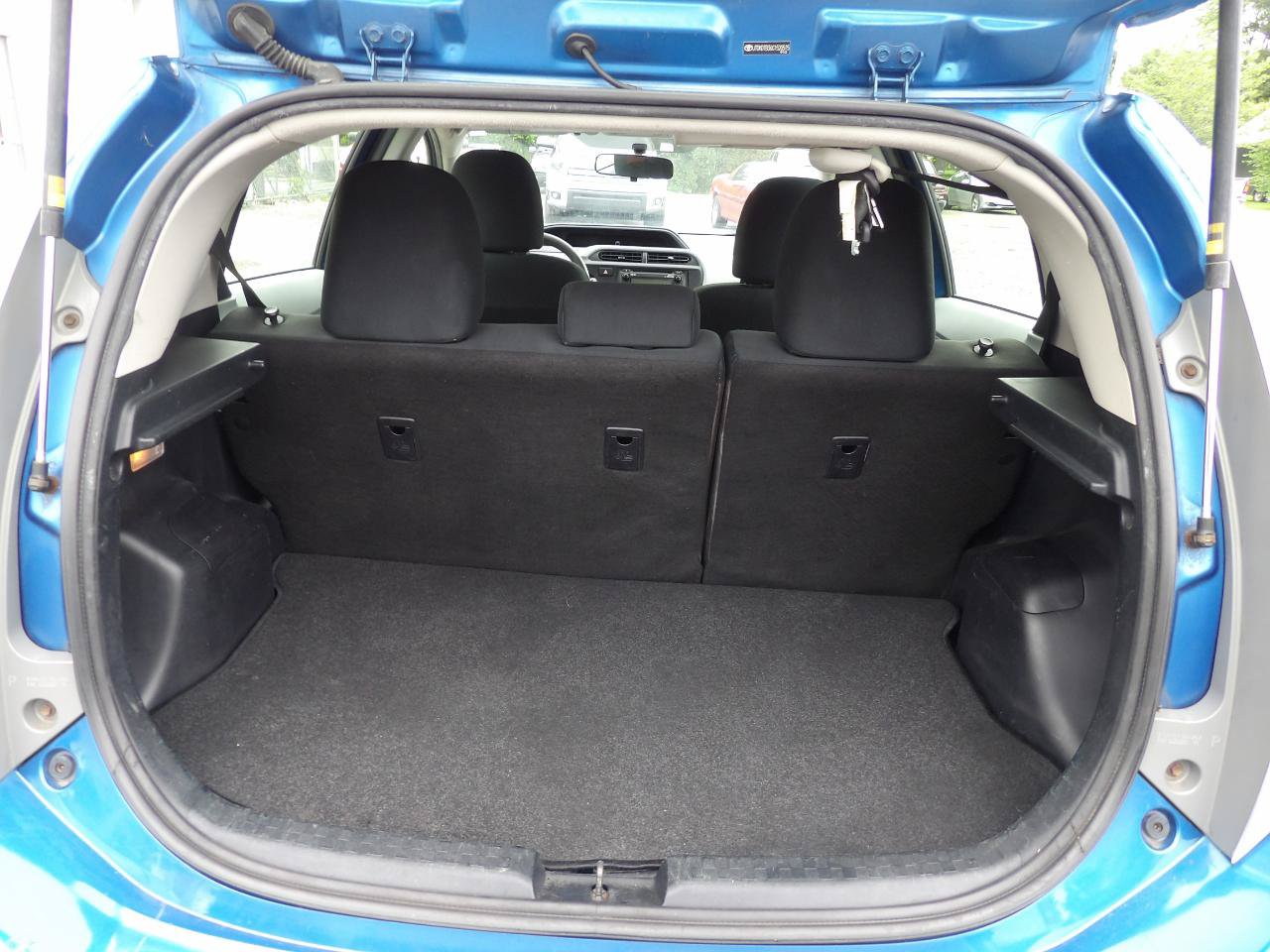 Used 2012 Toyota Prius C Two FWD image 6