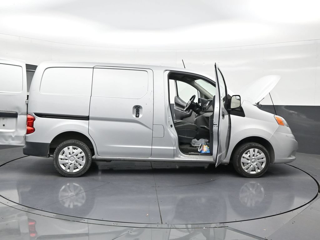 Used 2021 Nissan NV200 S FWD image 28