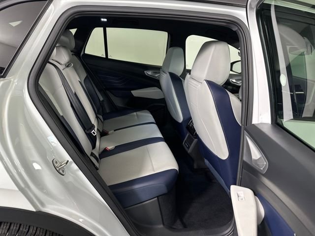 Used 2023 Volkswagen ID.4 S RWD image 27