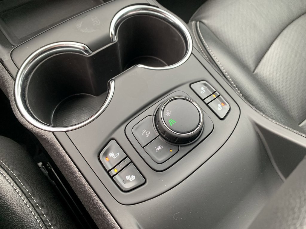 Certified 2024 GMC Terrain SLT image 26