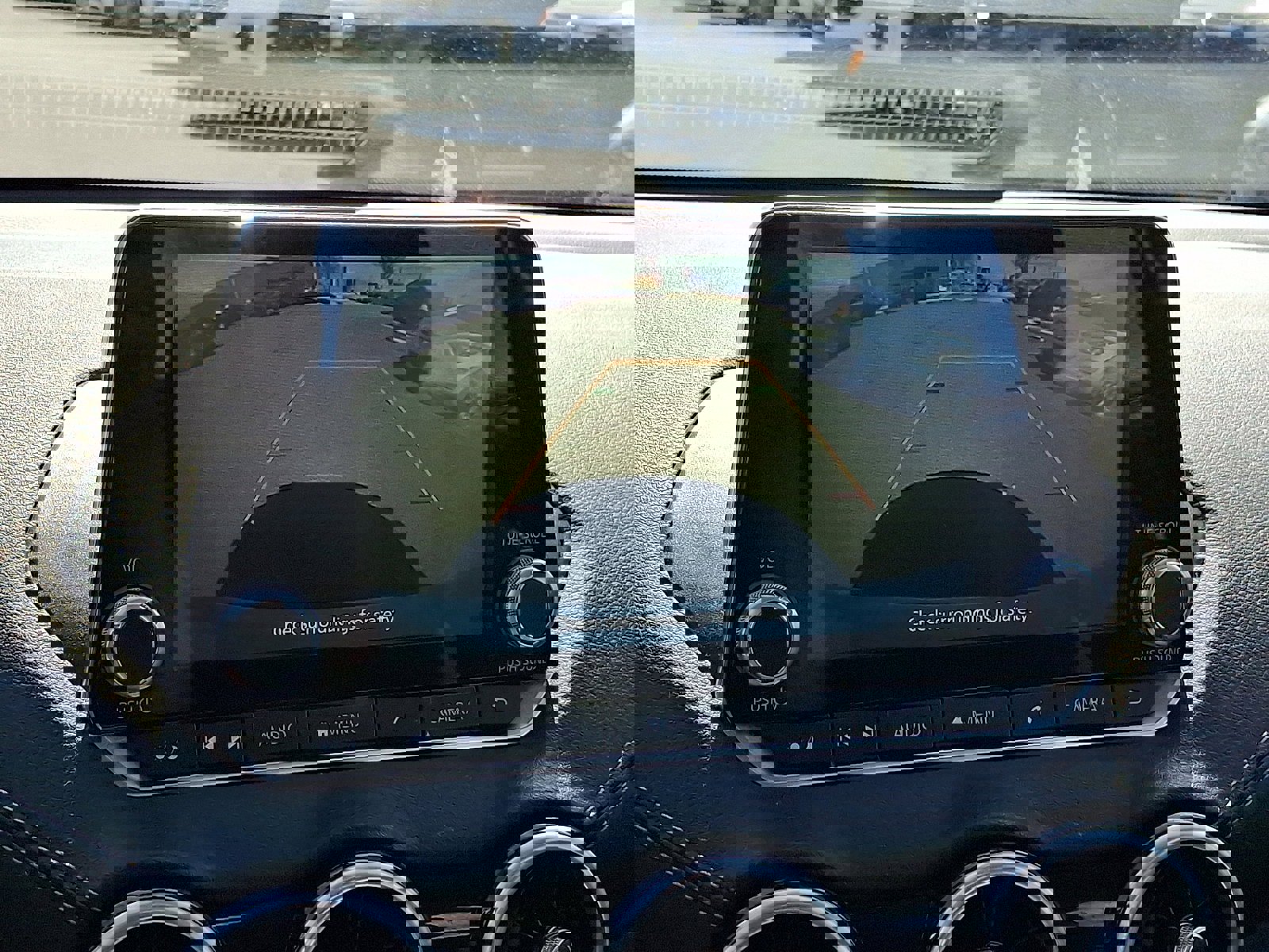 Used 2021 Nissan Sentra SV image 17