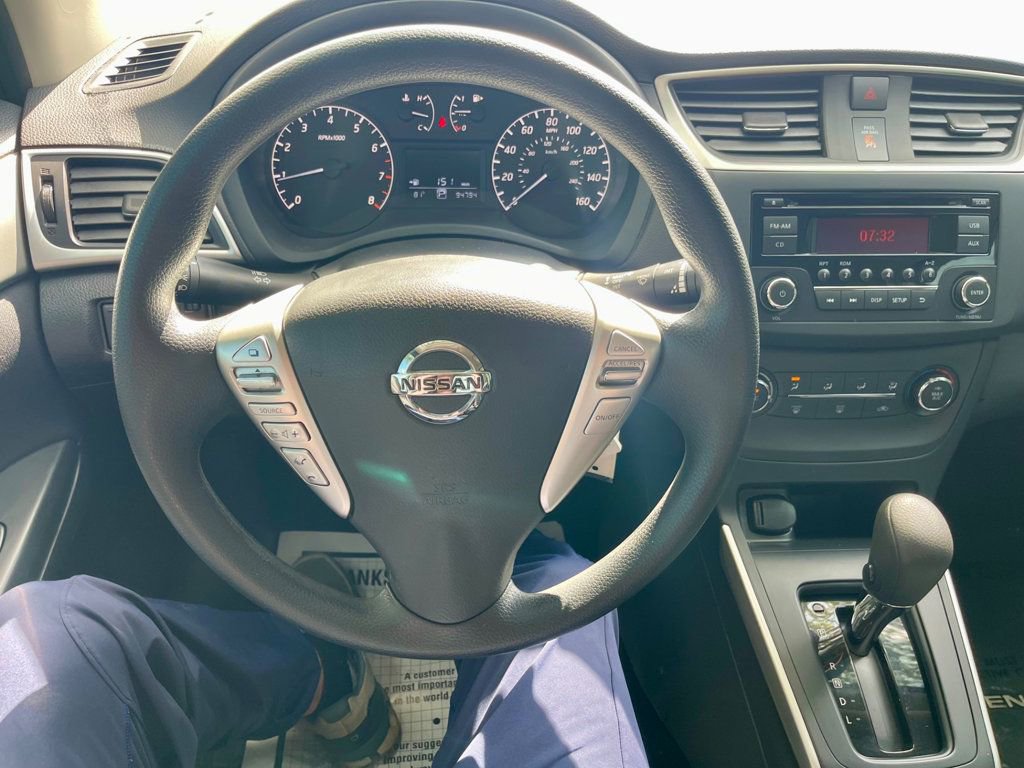 Used 2017 Nissan Sentra S image 12
