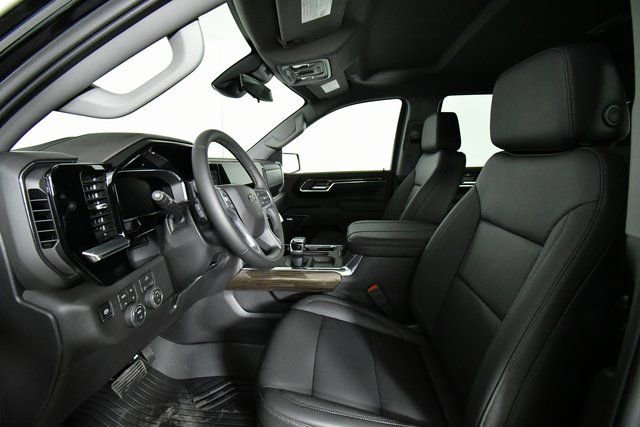 New 2026 Chevrolet Silverado 1500 LT Trail Boss w/ Convenience Package II image 5