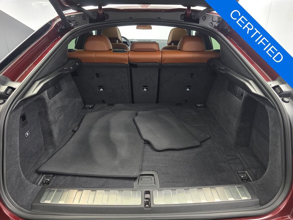 Certified 2025 BMW X6 xDrive40i w/ Executive Package AWD/4WD image 16