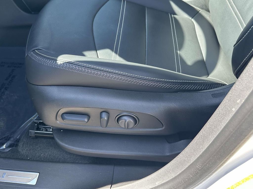 Certified 2024 GMC Terrain Denali w/ Denali Premium Package image 22