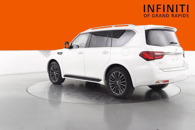 Used 2024 INFINITI QX80 Sensory image 5