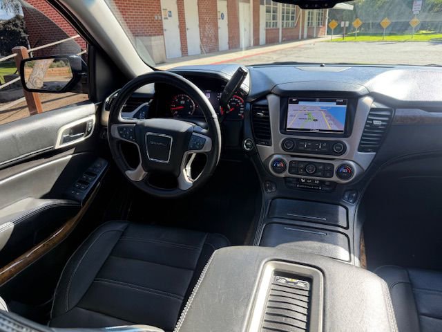Used 2016 GMC Yukon Denali w/ Open Road Package image 29