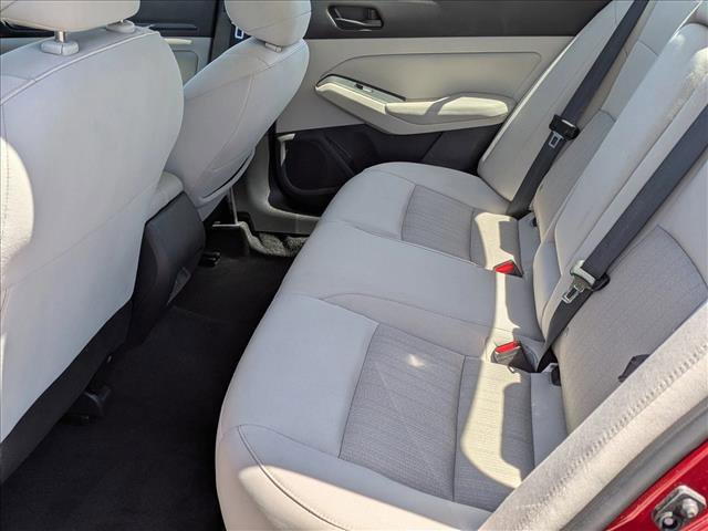 Used 2025 Nissan Altima 2.5 SV FWD image 17