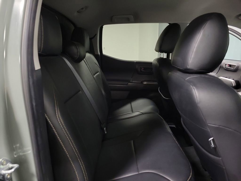 Used 2022 Toyota Tacoma SR5 w/ Trail Edition image 26