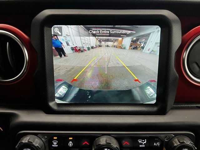 Used 2023 Jeep Gladiator Rubicon w/ LED Lighting Group image 15