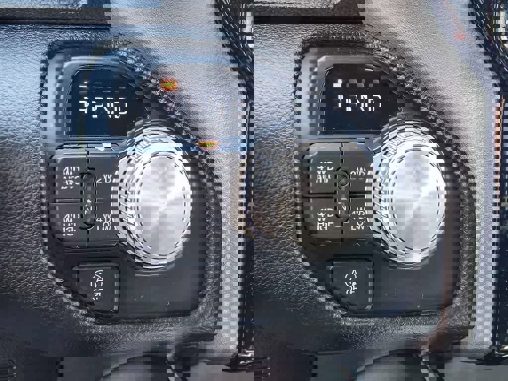 Certified 2025 RAM 1500 Laramie image 18