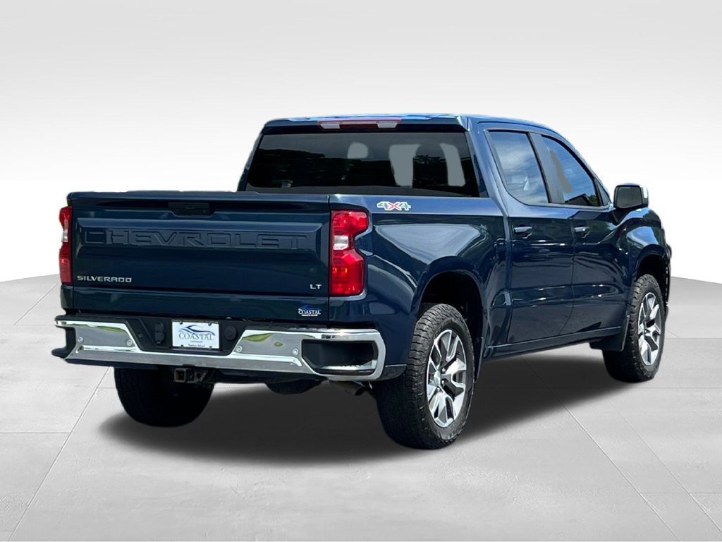 Used 2022 Chevrolet Silverado 1500 LT w/ Safety Package AWD/4WD image 11
