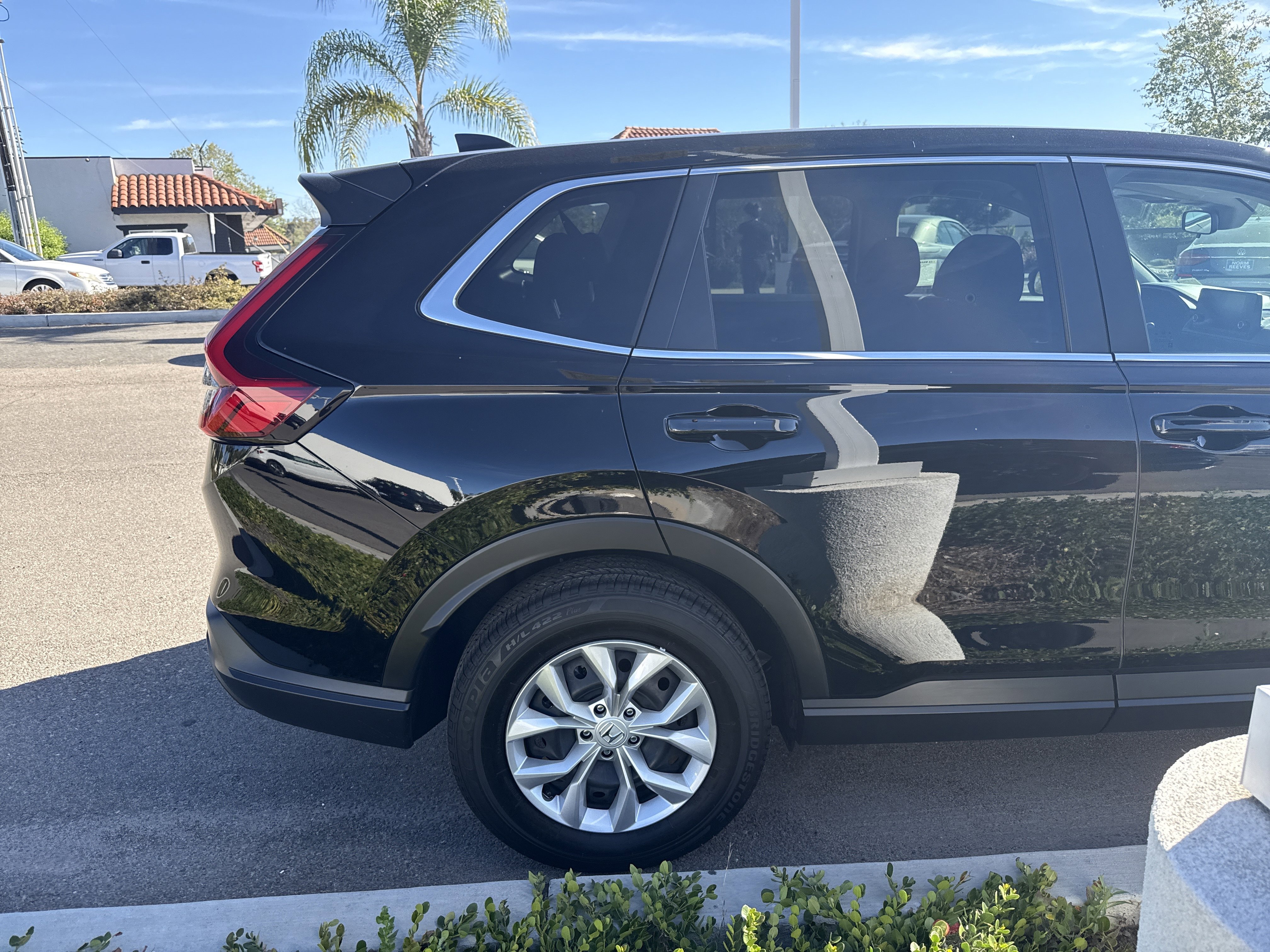 Certified 2025 Honda CR-V LX image 7