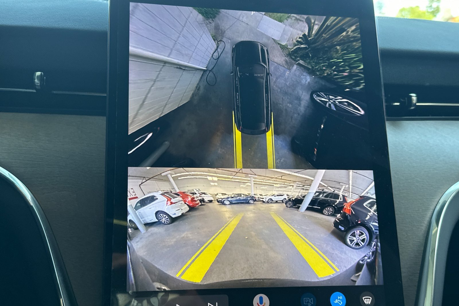 New 2026 Volvo EX90 Plus AWD/4WD image 9