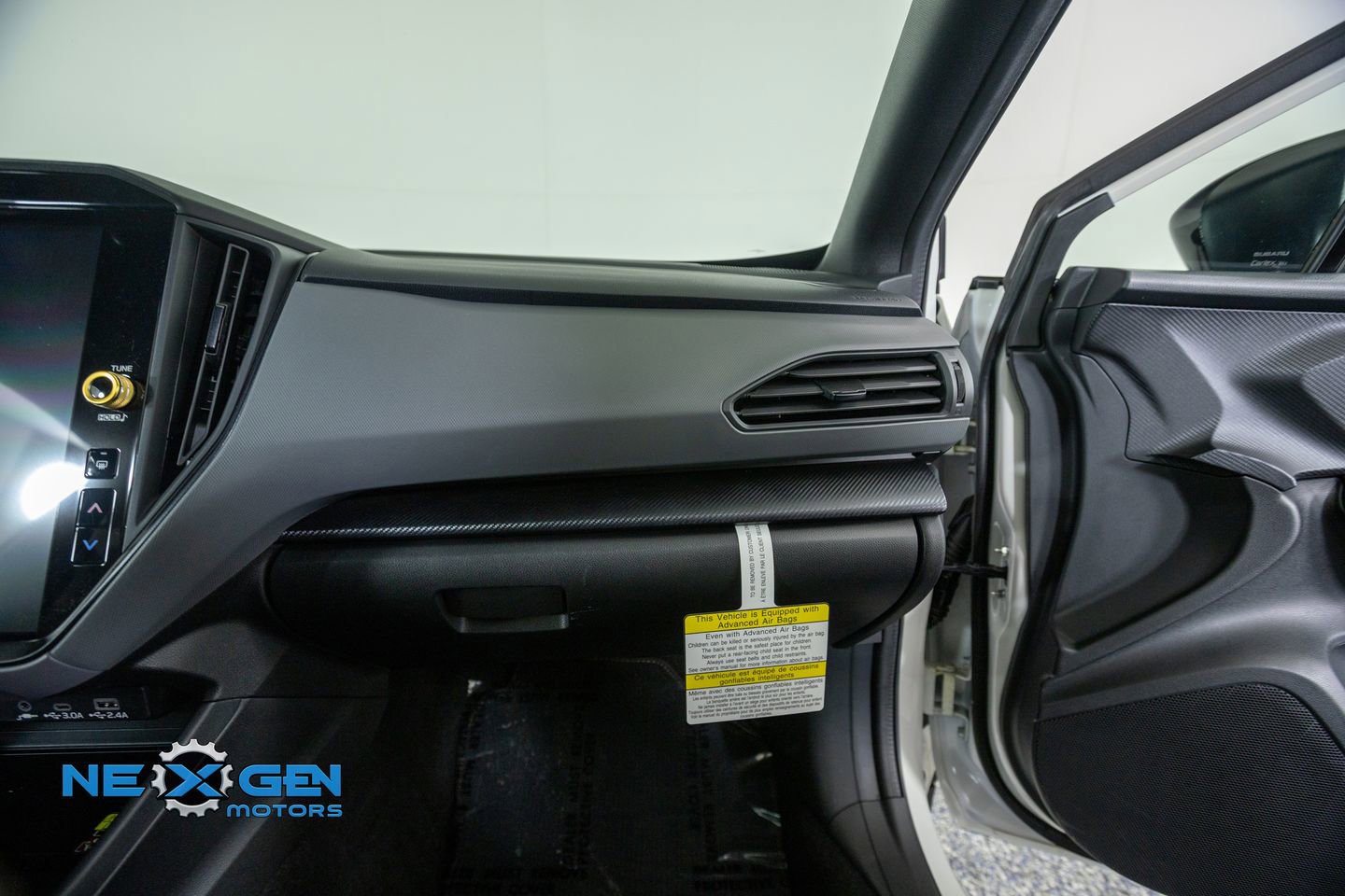 Used 2025 Subaru Crosstrek 2.5i Sport AWD/4WD image 41