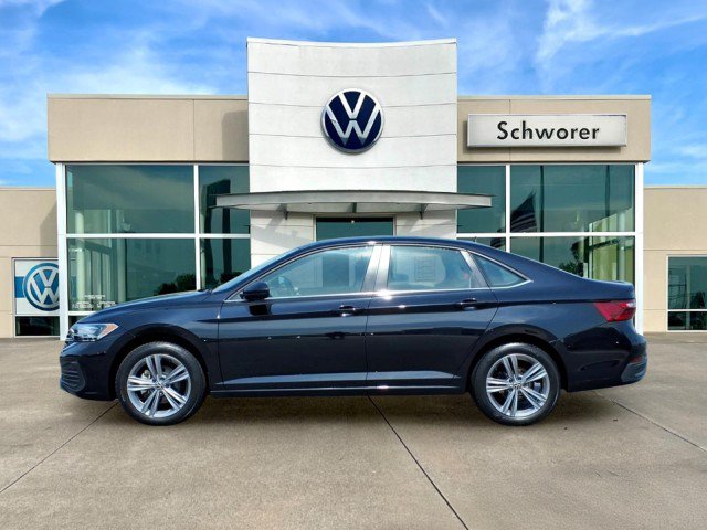 Certified 2023 Volkswagen Jetta SE