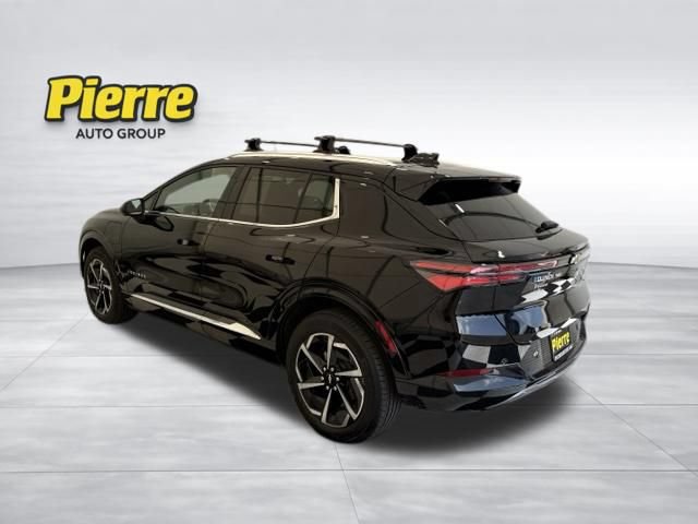 Used 2024 Chevrolet Equinox EV LT AWD/4WD image 2