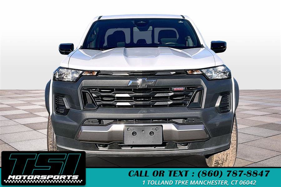 Used 2024 Chevrolet Colorado Trail Boss w/ Advanced Trailering Package image 3