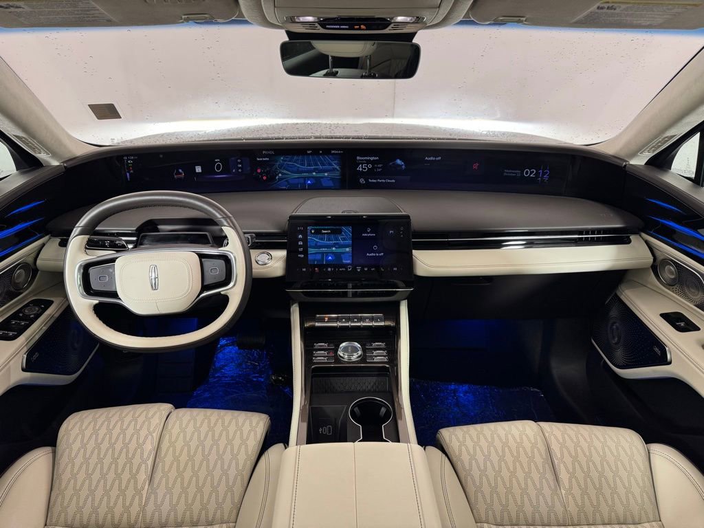 New 2024 Lincoln Nautilus Black Label w/ Jet Appearance Package (87T) image 23