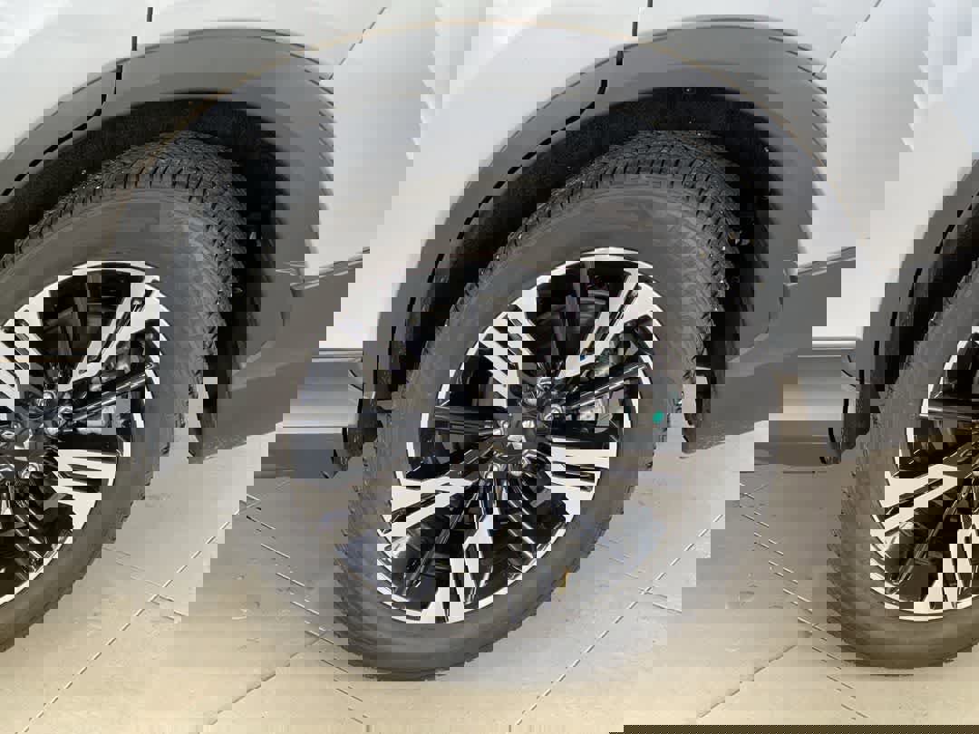 Used 2024 Mitsubishi Eclipse Cross SE image 13