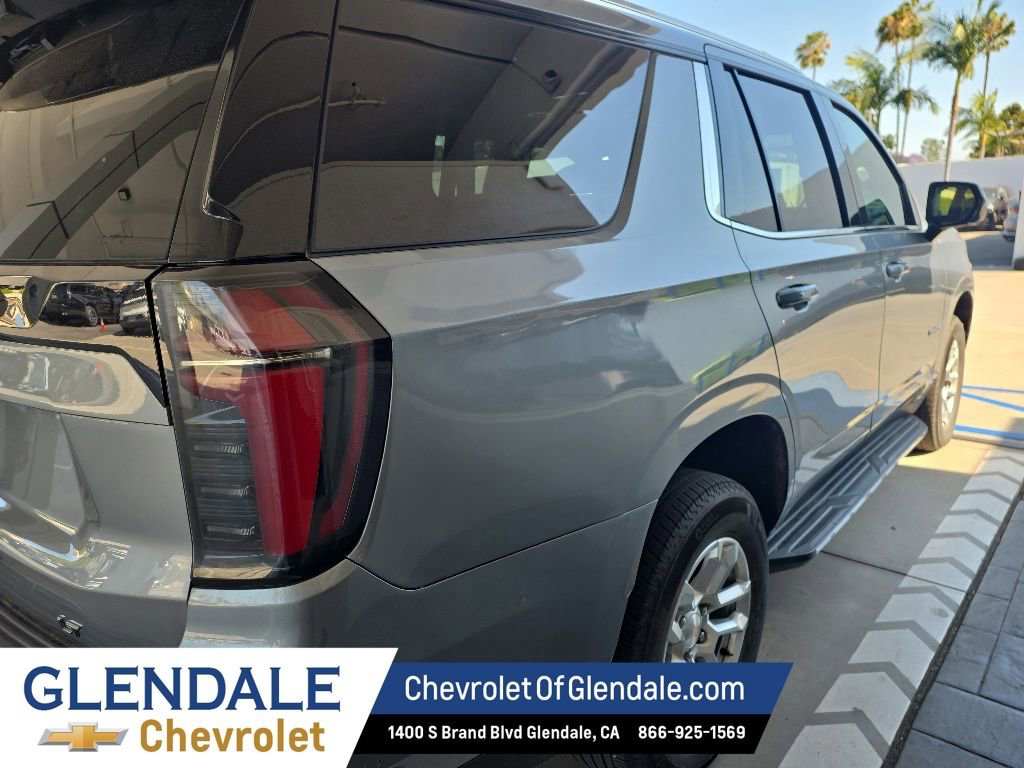Used 2025 Chevrolet Tahoe LT AWD/4WD image 7