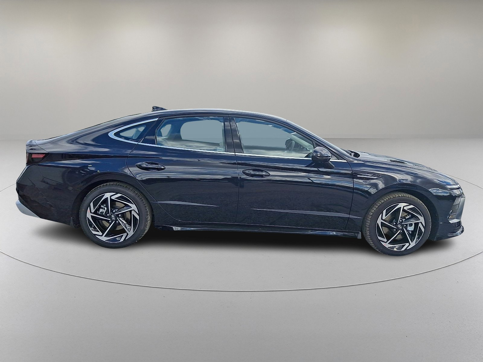 New 2026 Hyundai Sonata SEL AWD/4WD image 8